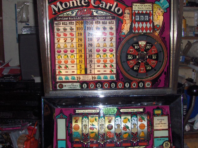 Bally Monte Carlo Slot Machine Fan